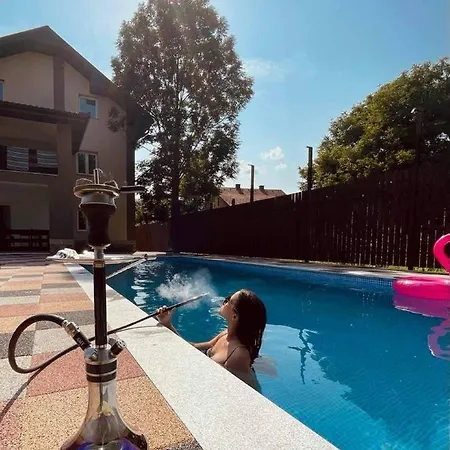 Luxury With Outdoor Pool Stens Una *