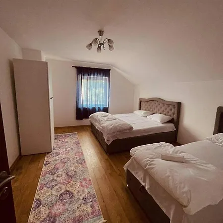 Vila Luxury With Outdoor Pool Stens Una *